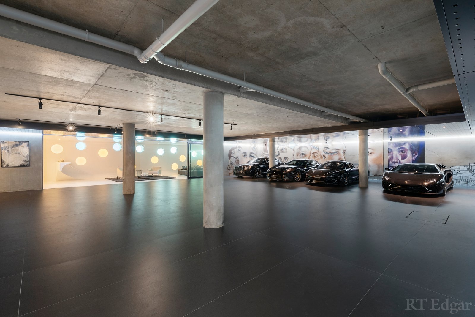 Real Estate and Property in 9 Bendigo Avenue, Elwood, VIC