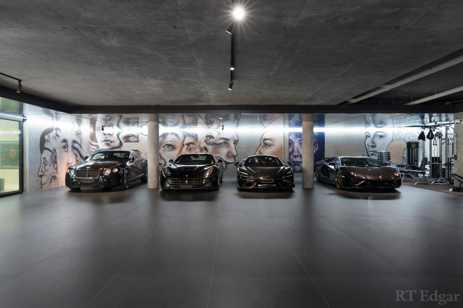 Real Estate and Property in 9 Bendigo Avenue, Elwood, VIC