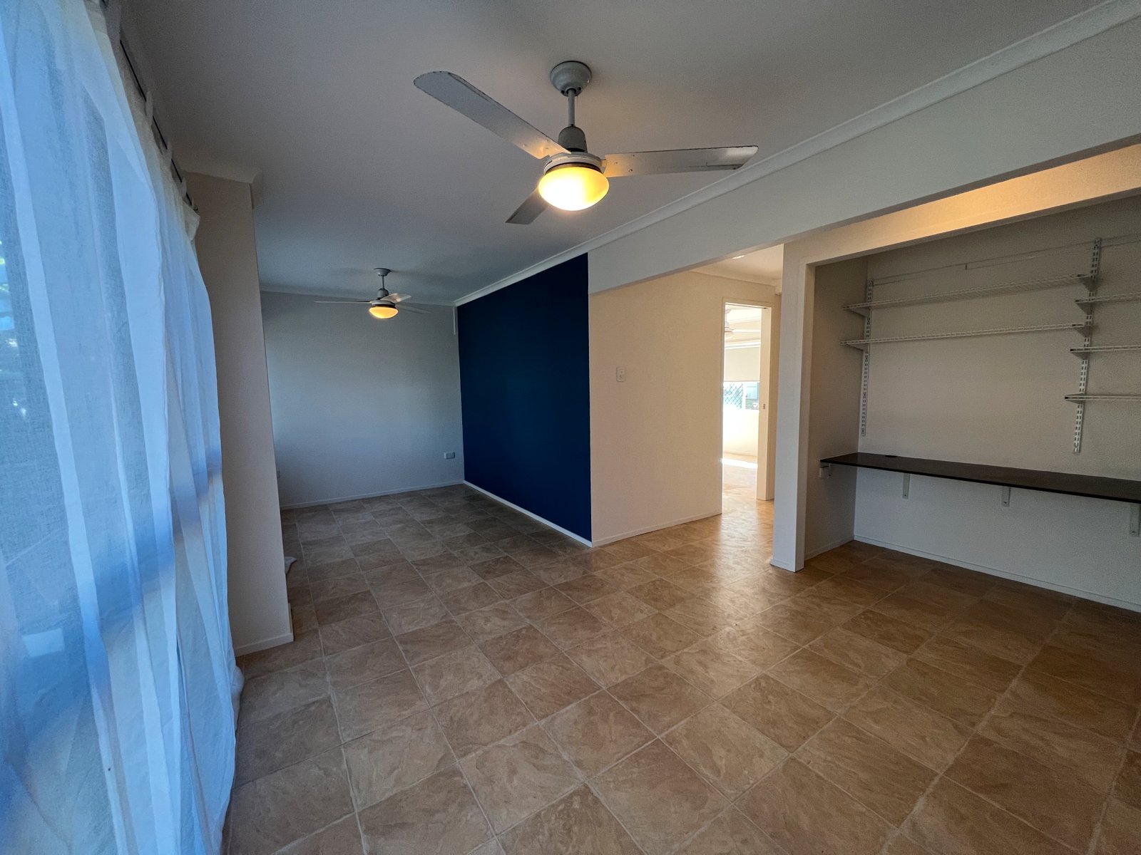 9 Benowa Crt  BOYNE ISLAND 20