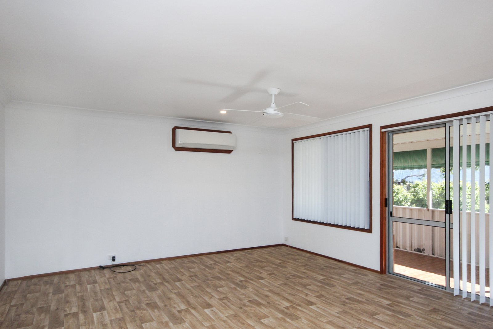 9 Bergalia Crescent CAMDEN HEAD 2