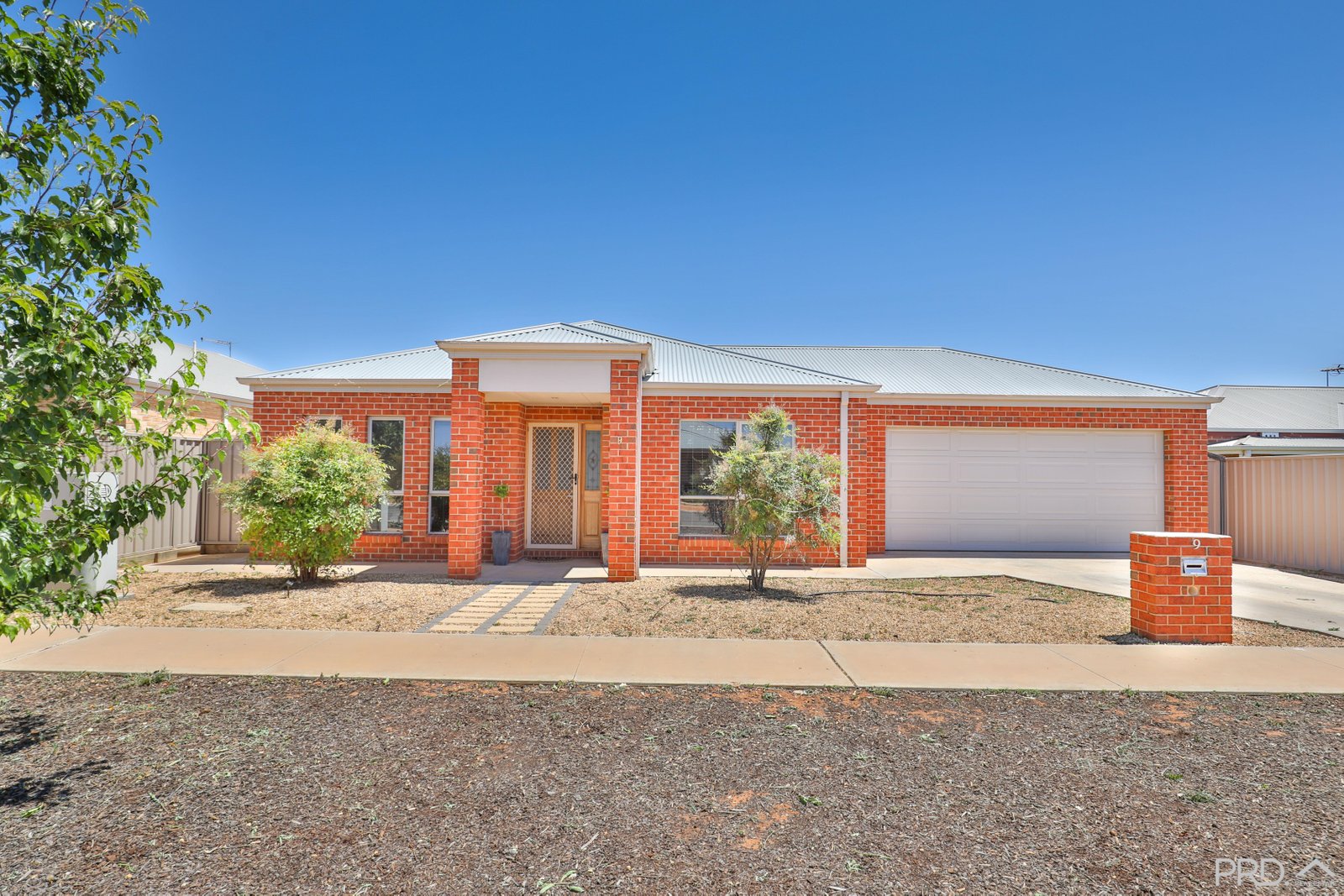 9 Betty Krake Drive RED CLIFFS 3