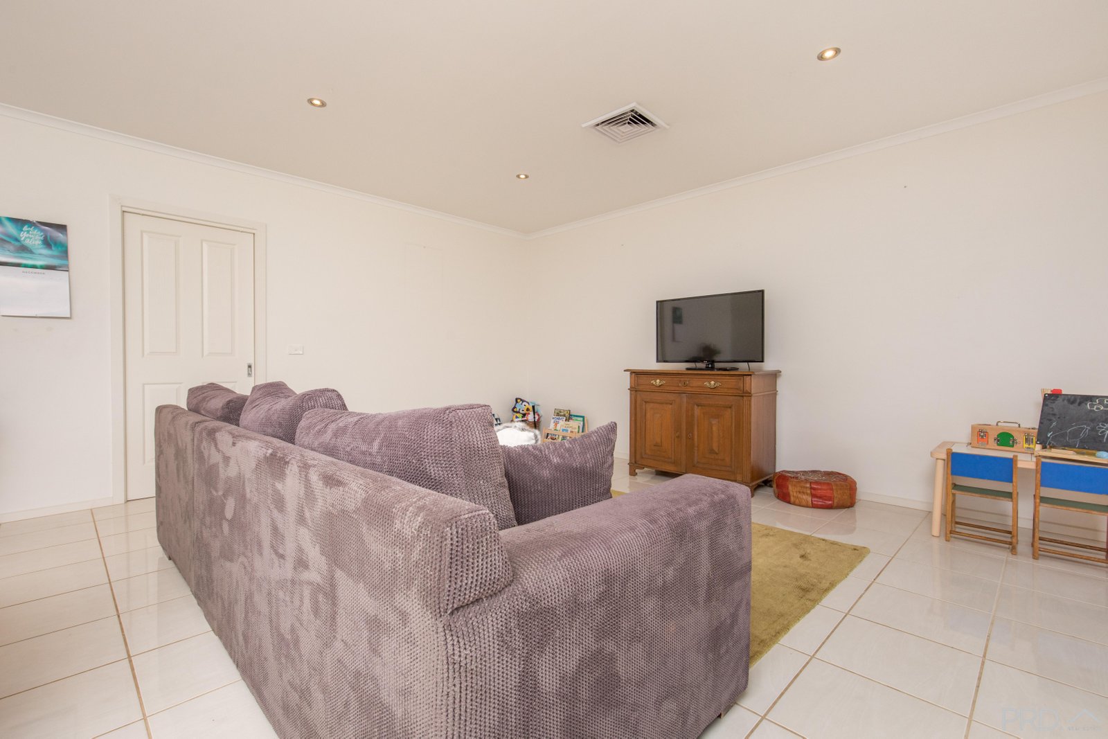 9 Betty Krake Drive RED CLIFFS 10