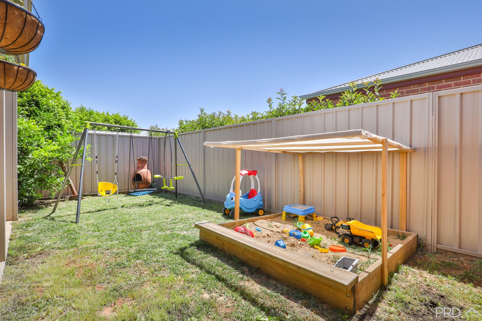 9 Betty Krake Drive RED CLIFFS 18