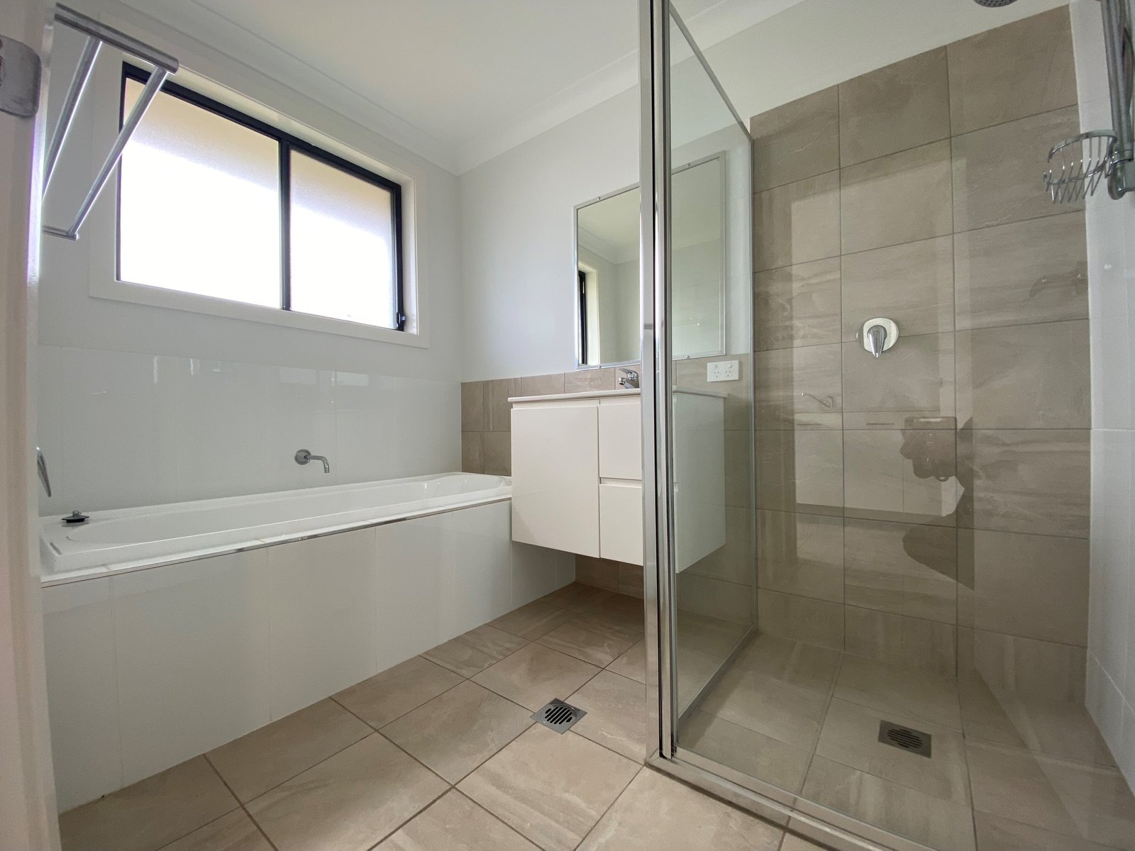 9 Borrowdale Close TAMWORTH 13