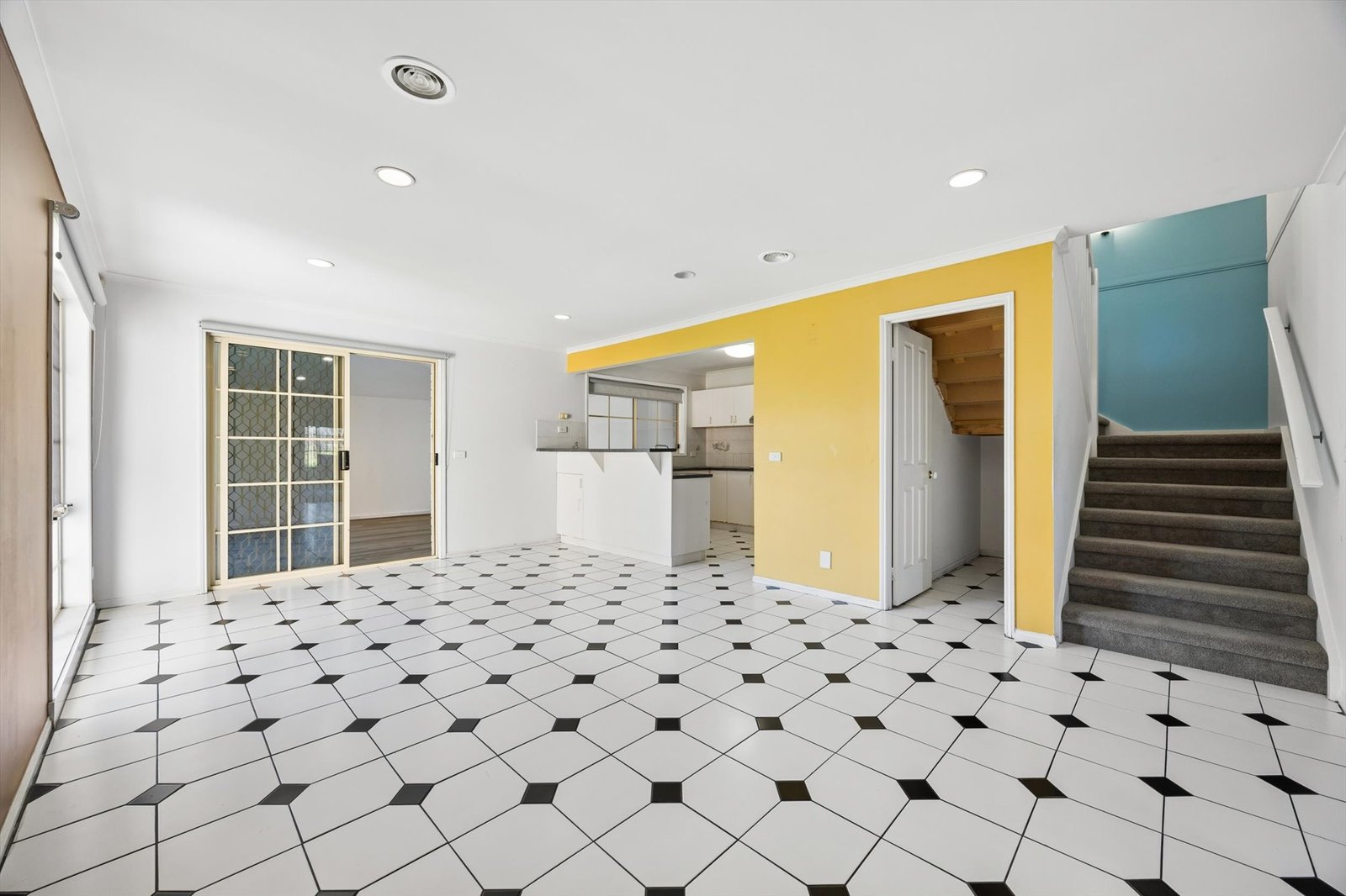 Gallery: 9 Botanica Way