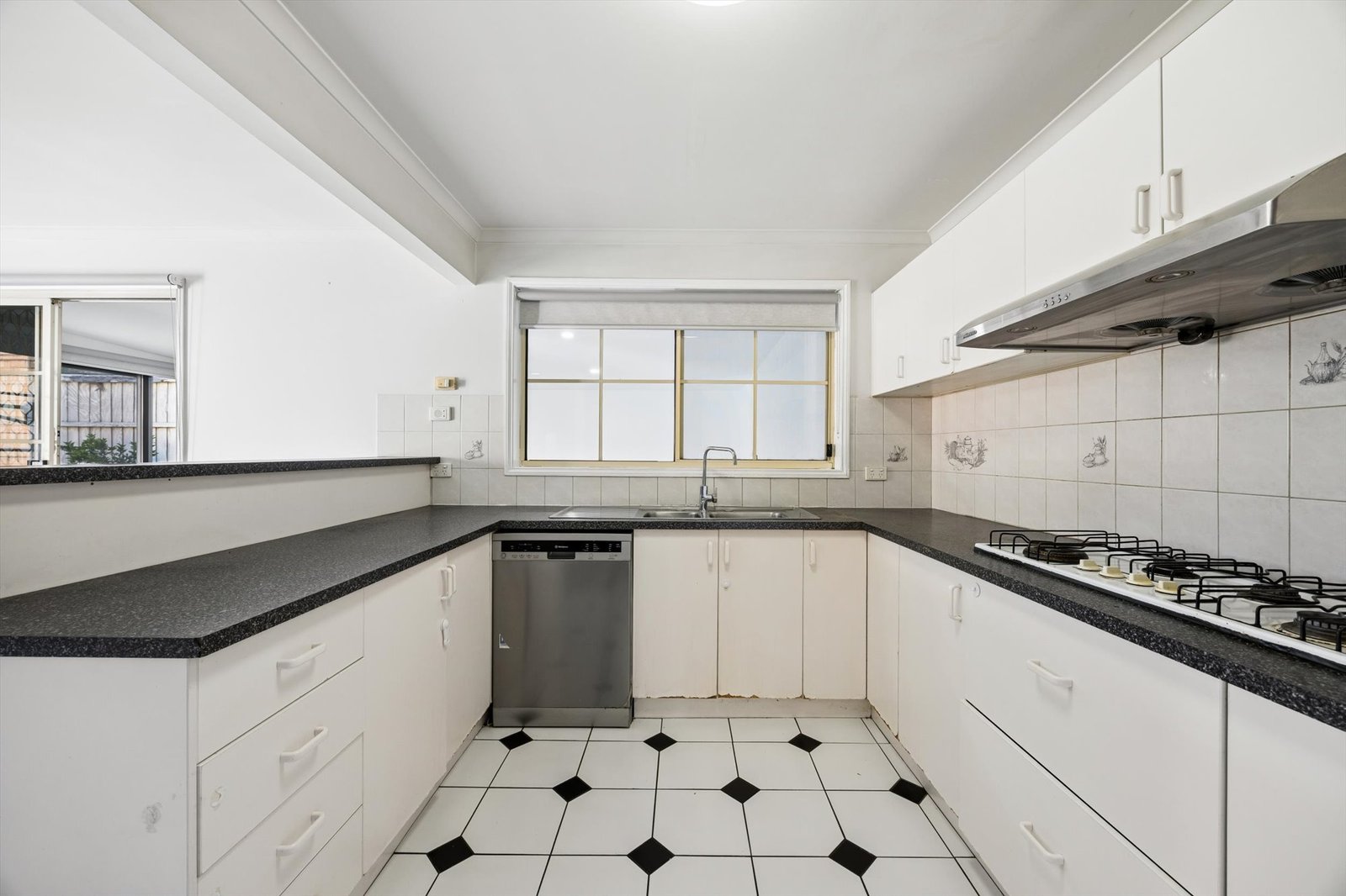 Gallery: 9 Botanica Way