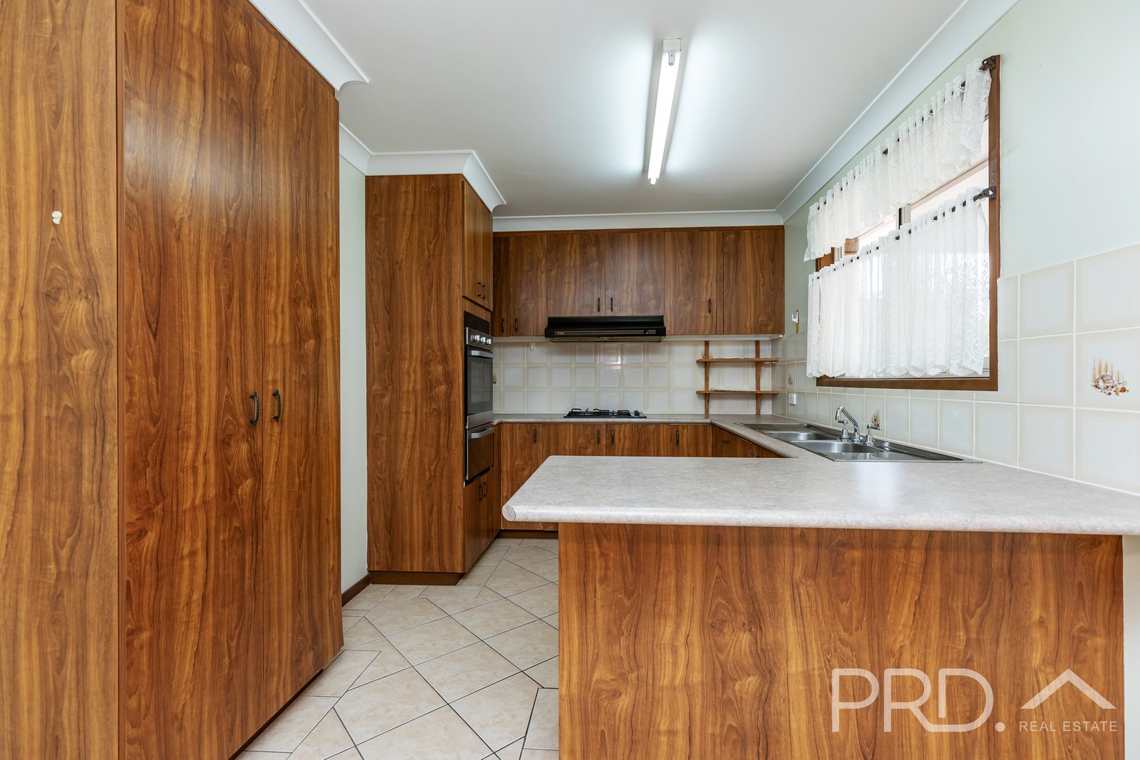 9 Bottlebrush Drive TUMUT 2