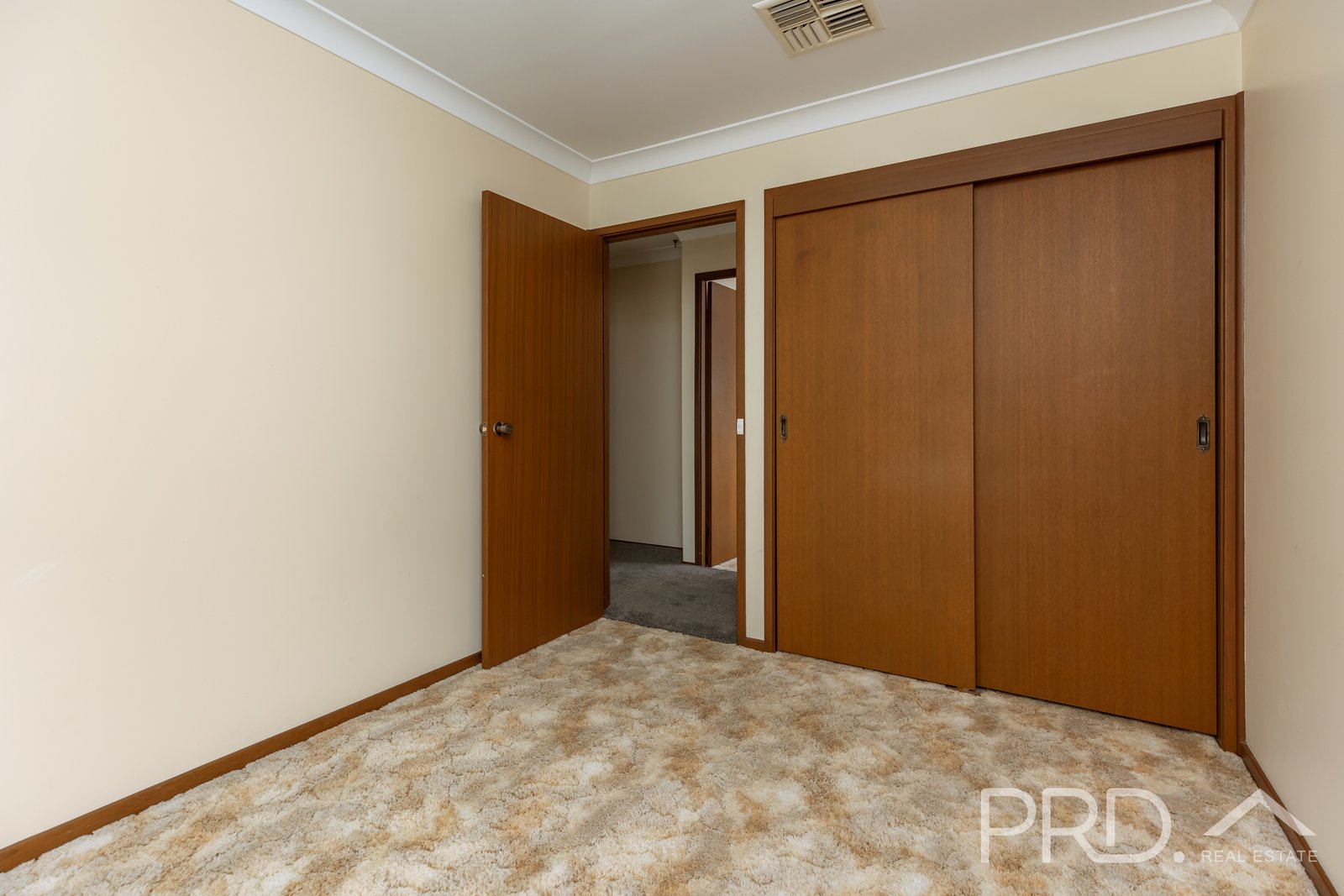 9 Bottlebrush Drive TUMUT 7