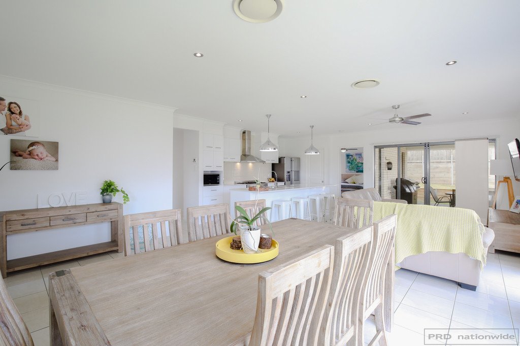 9 Bowerbird Close ABERGLASSLYN 6