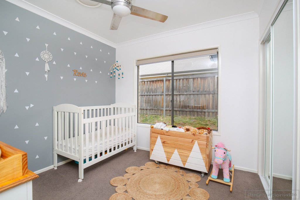 9 Bowerbird Close ABERGLASSLYN 17