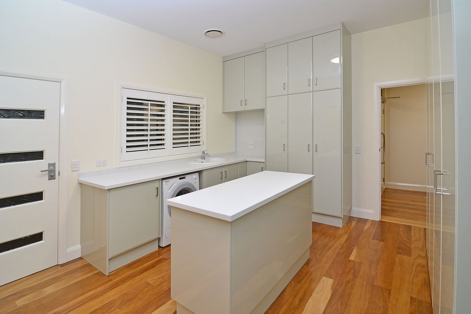 9 Bowna Park Drive TABLE TOP 13