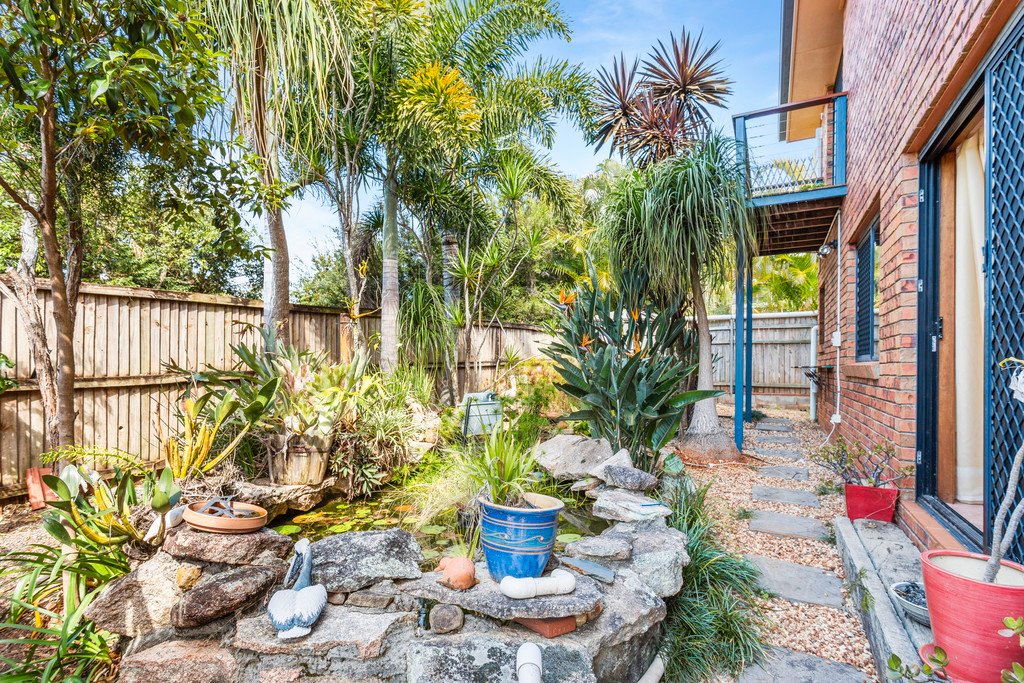 9 BRAEMAR Court REDLAND BAY 14