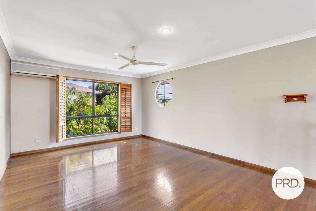 9 BRAEMAR Court REDLAND BAY 11