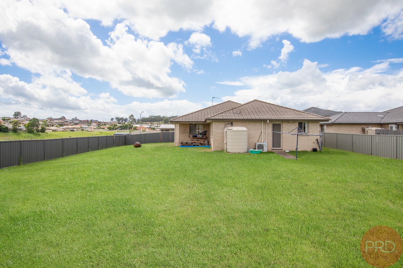 9 Brando Street RUTHERFORD 18