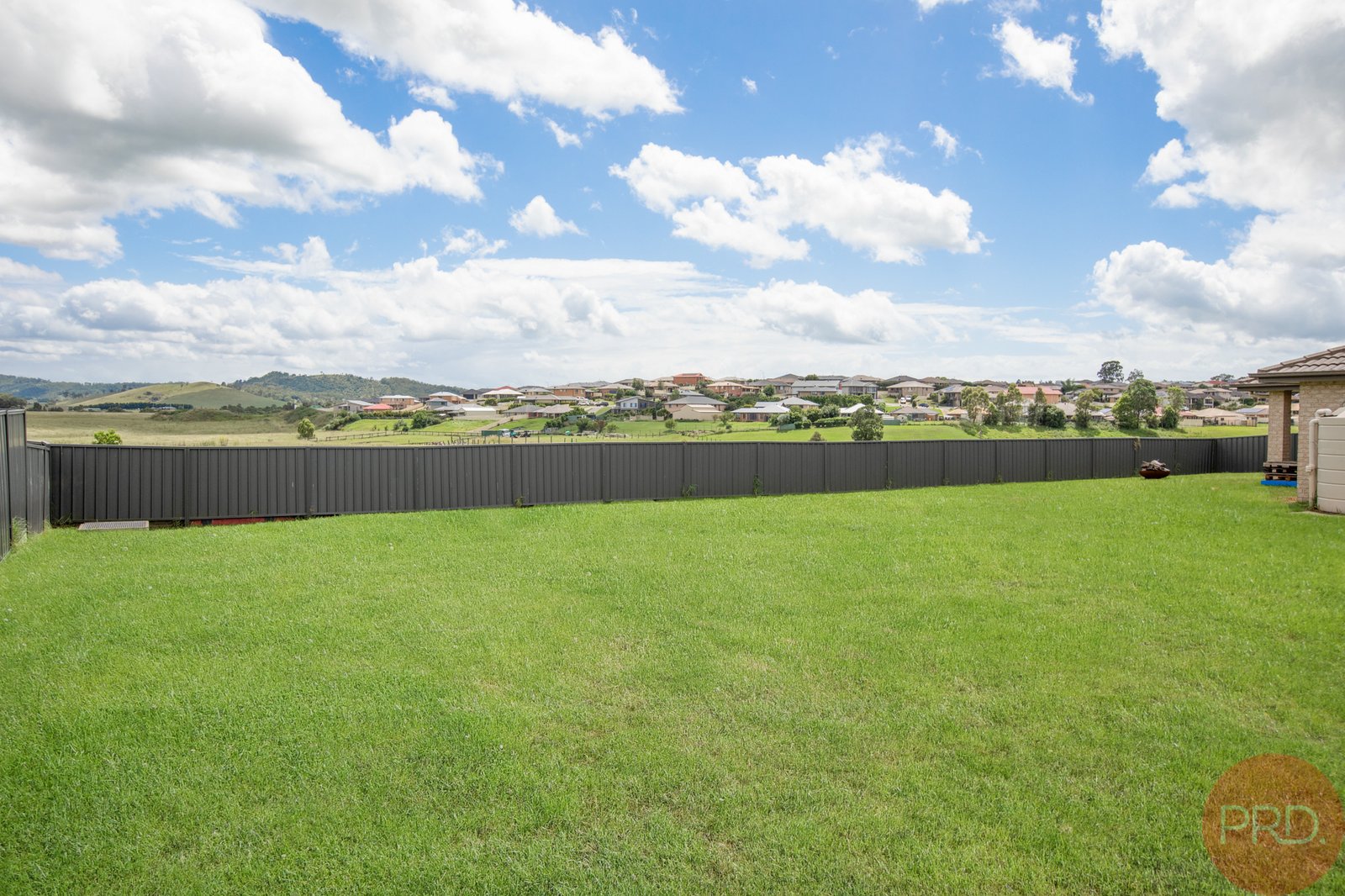 9 Brando Street RUTHERFORD 19