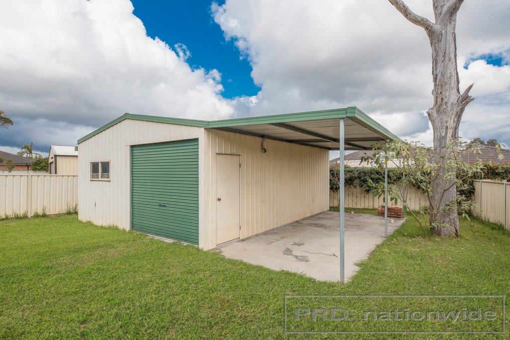 9 Brentwood Terrace THORNTON 3