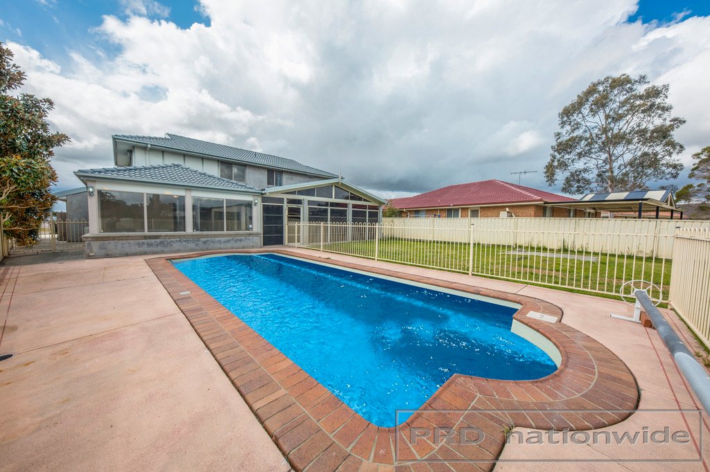 9 Brentwood Terrace THORNTON 4
