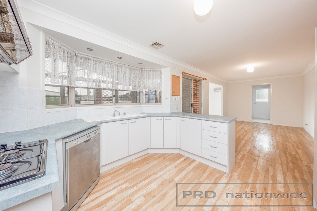 9 Brentwood Terrace THORNTON 12