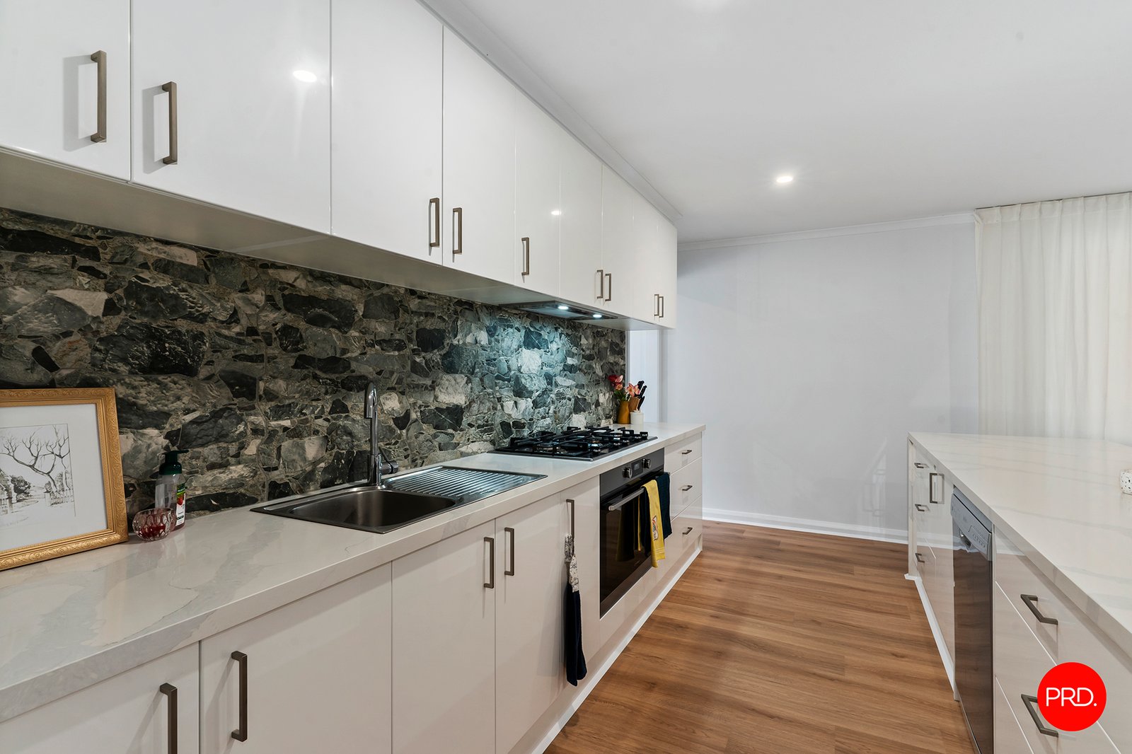 9 Broadway  LOCKWOOD SOUTH 7