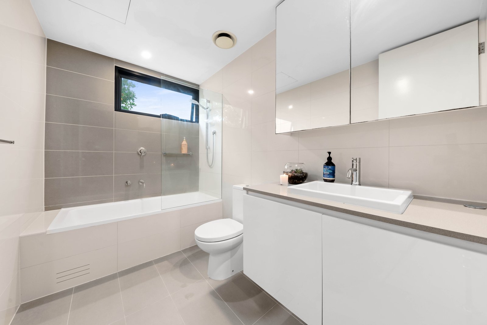 9 Brodie Avenue LITTLE BAY 14