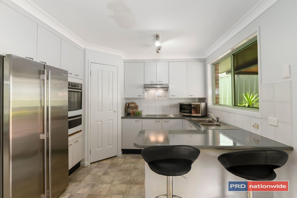 9 Bronzewing Place BOAMBEE EAST 4