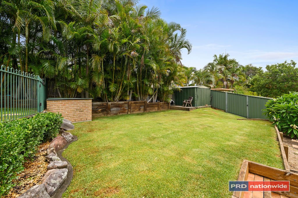 9 Bronzewing Place BOAMBEE EAST 22