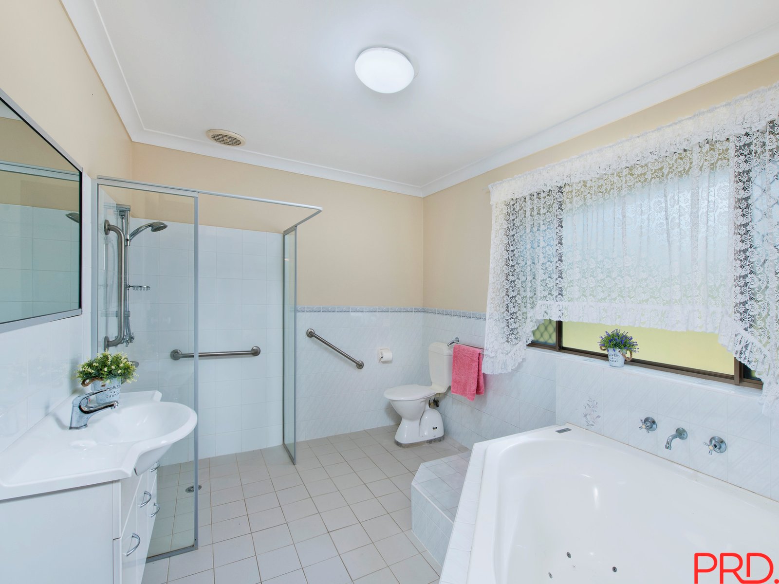 9 Brotherglen Drive KEW 7