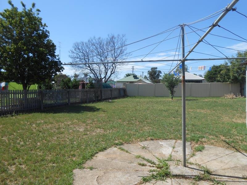 9 Bruce Street TAMWORTH 6