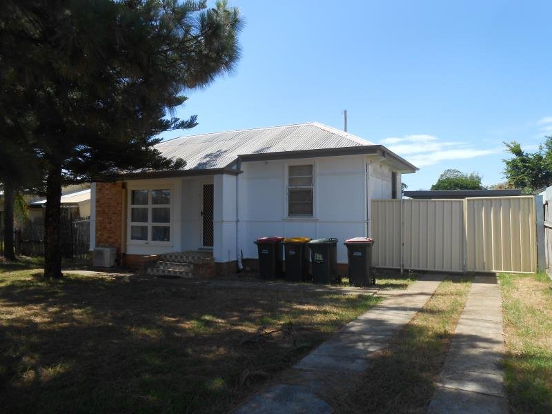 9 Bruce Street TAMWORTH 7