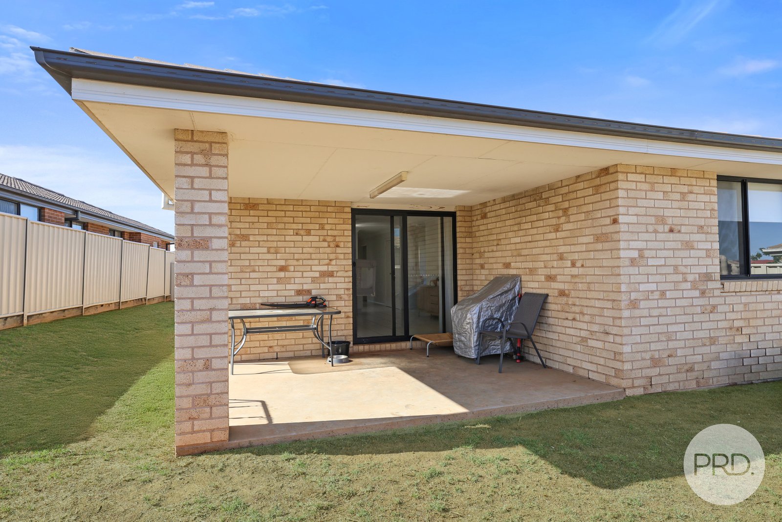 9 Brushbox Grove TAMWORTH 15