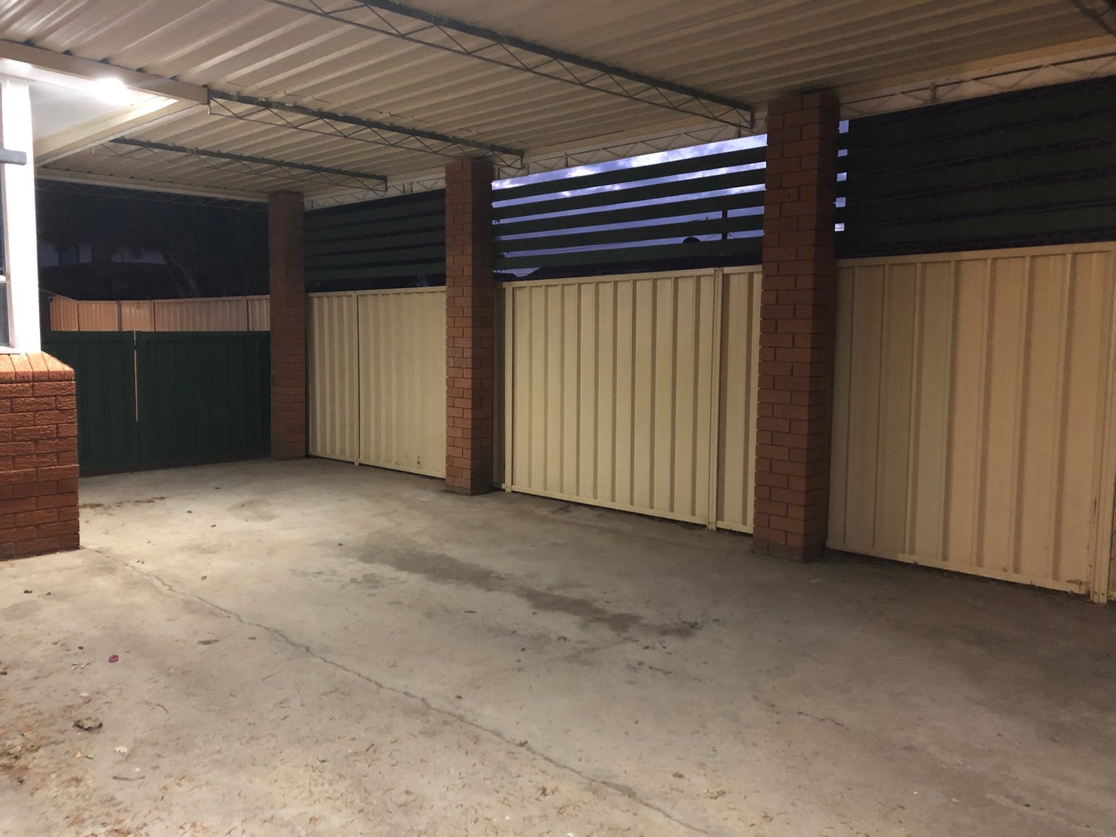 9 Bugden Avenue MILPERRA 8