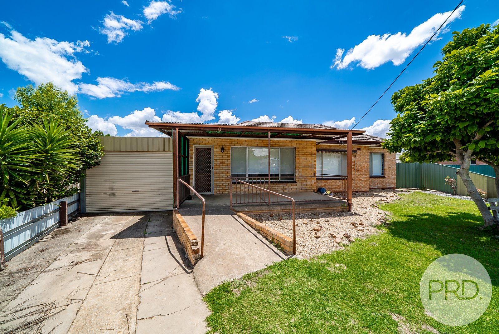 9 Bungown Place MOUNT AUSTIN 9