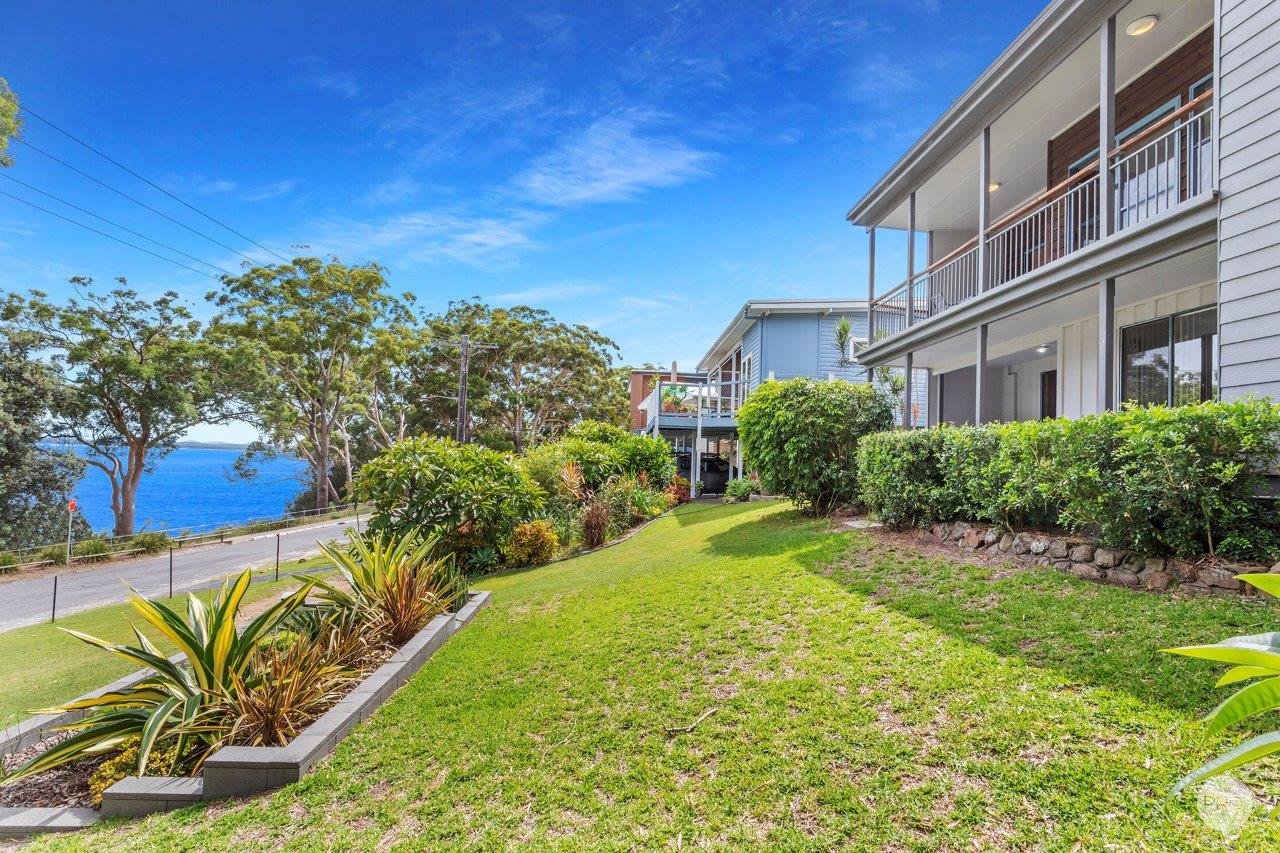9 Burbong Street NELSON BAY 1