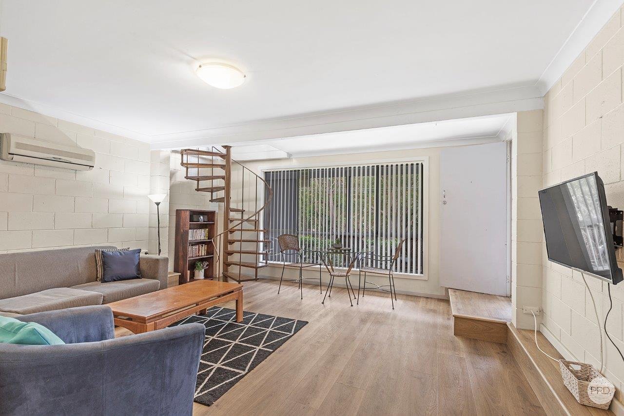 9 Burbong Street NELSON BAY 18