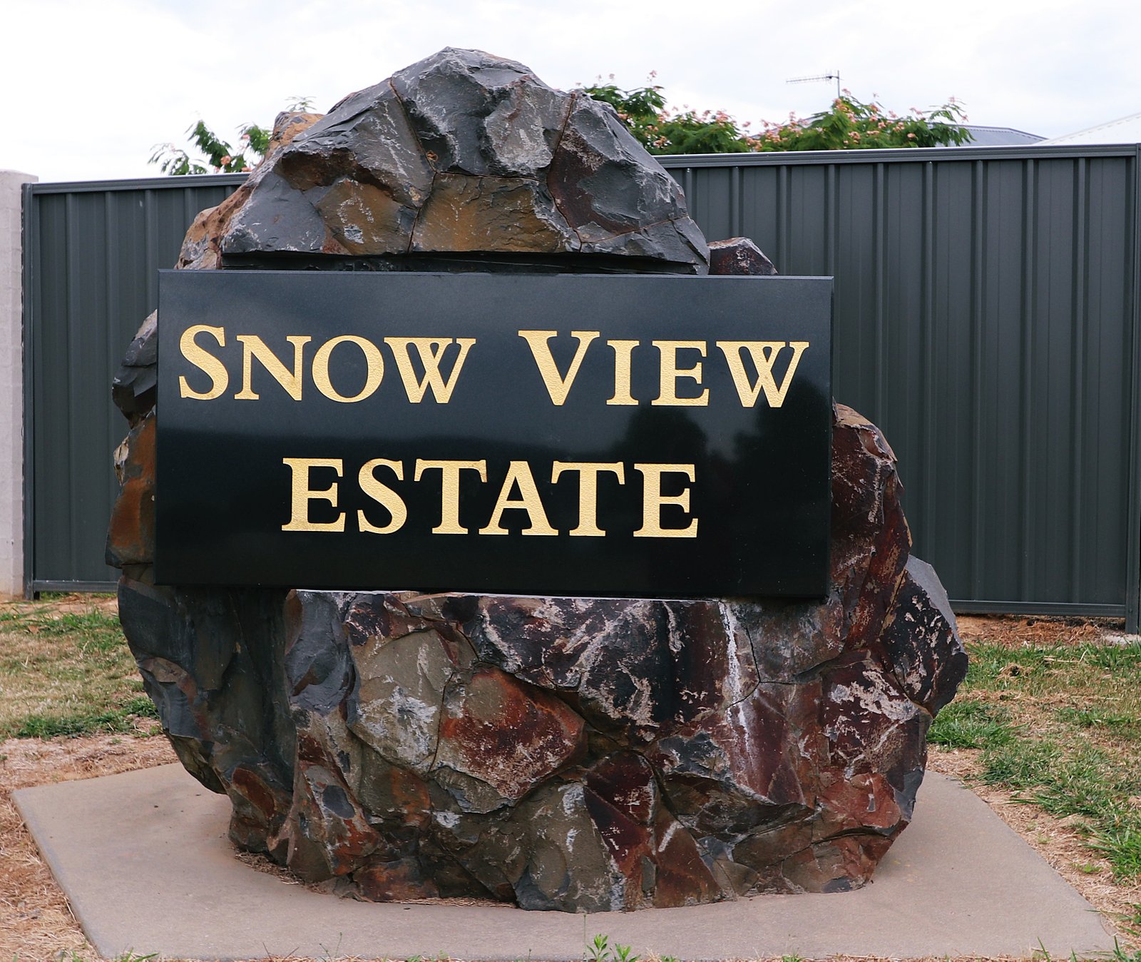 9 Burgun Drive TUMBARUMBA 6