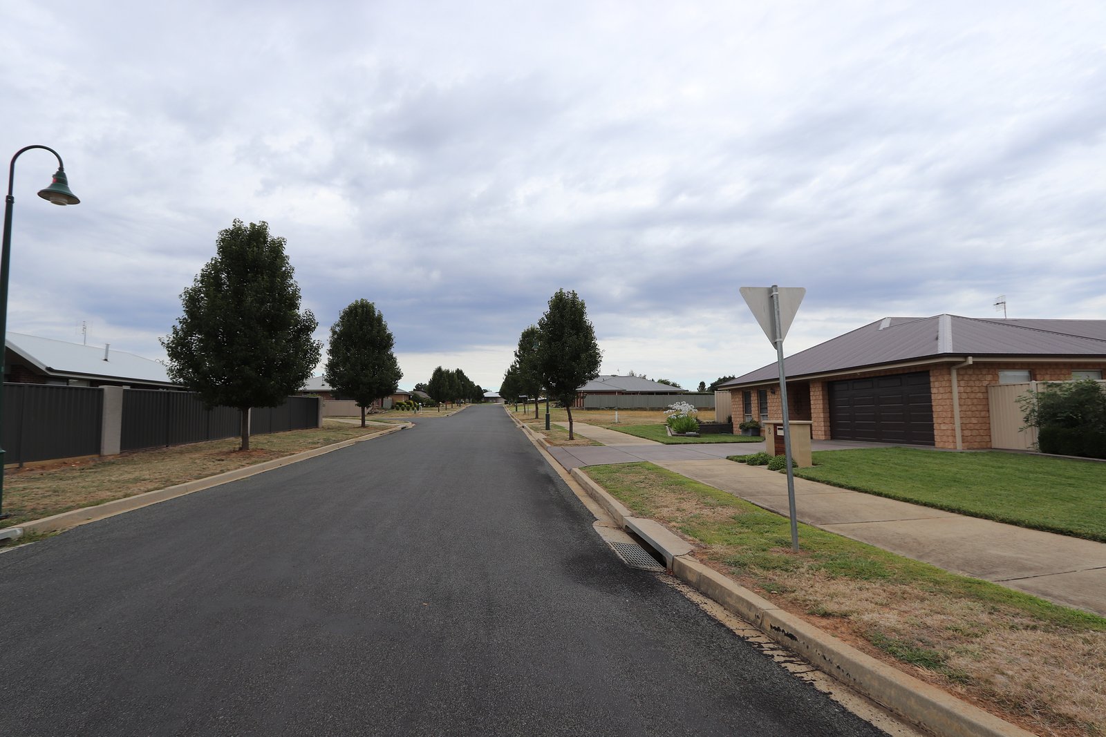 9 Burgun Drive TUMBARUMBA 7