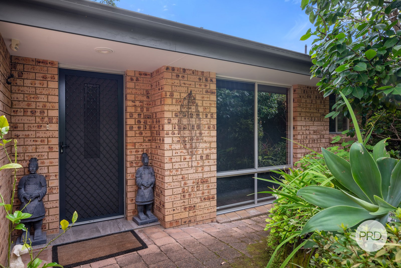 9 Burns Place SPRINGWOOD 3