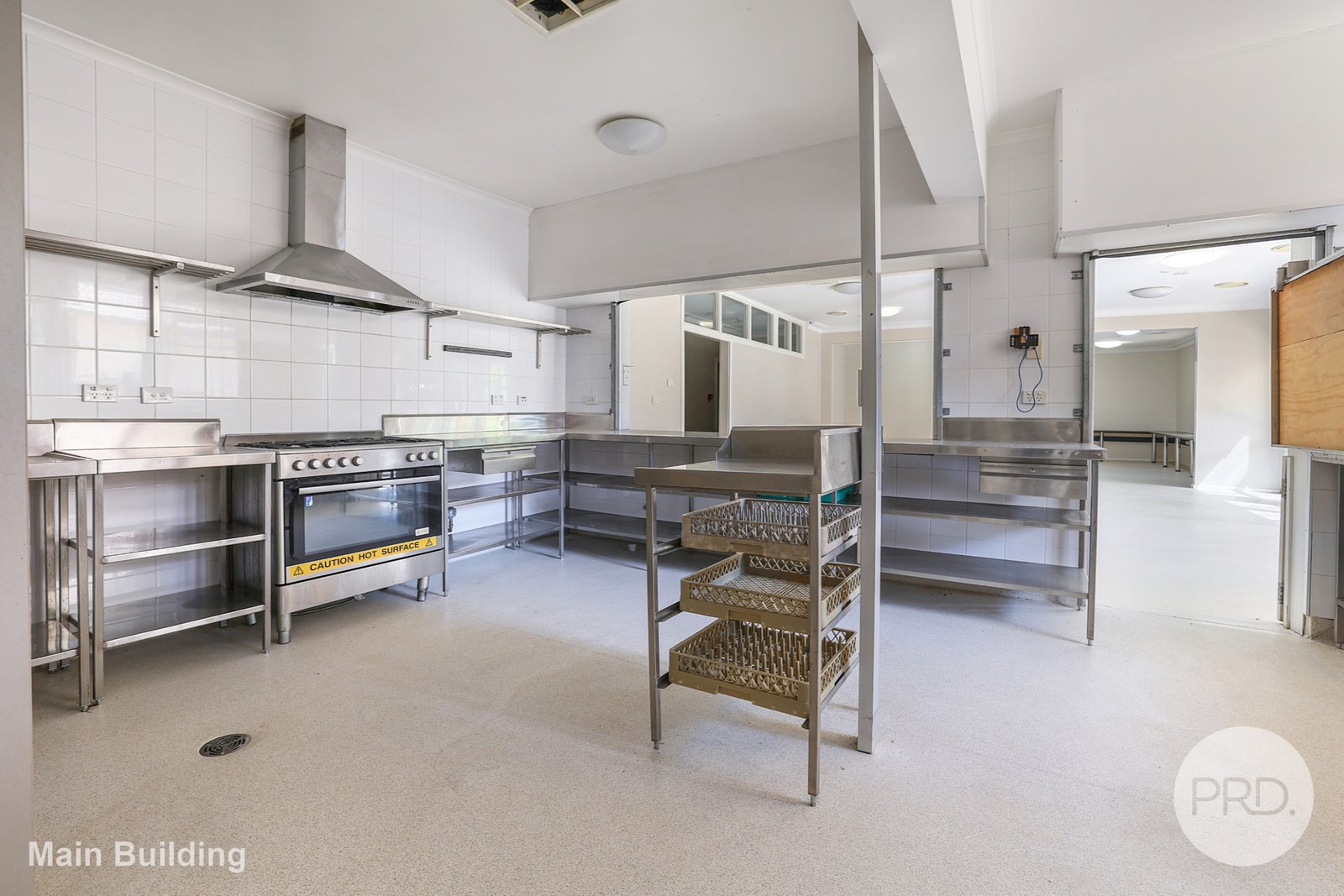 9 Burnside Avenue TAMWORTH 16