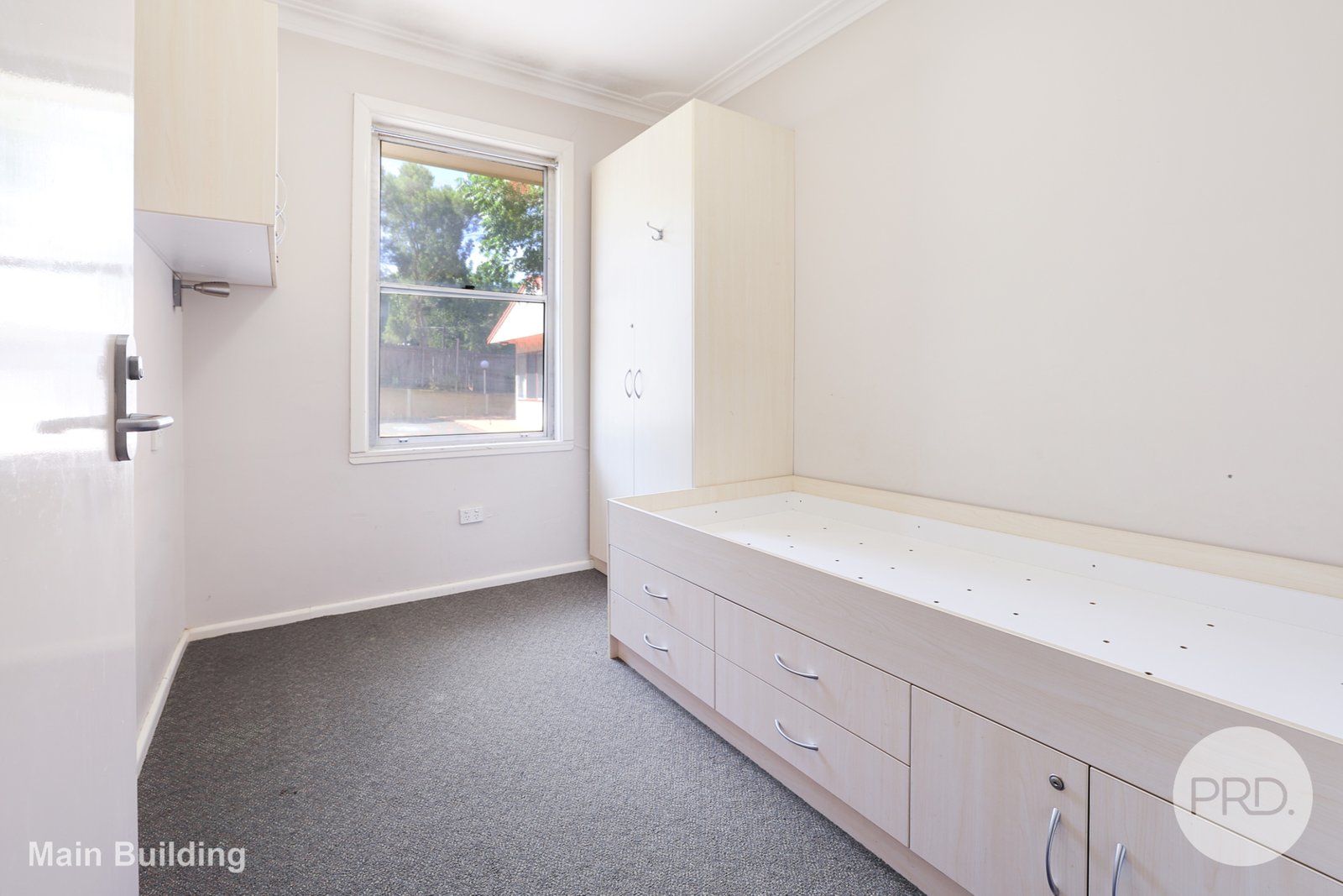 9 Burnside Avenue TAMWORTH 22