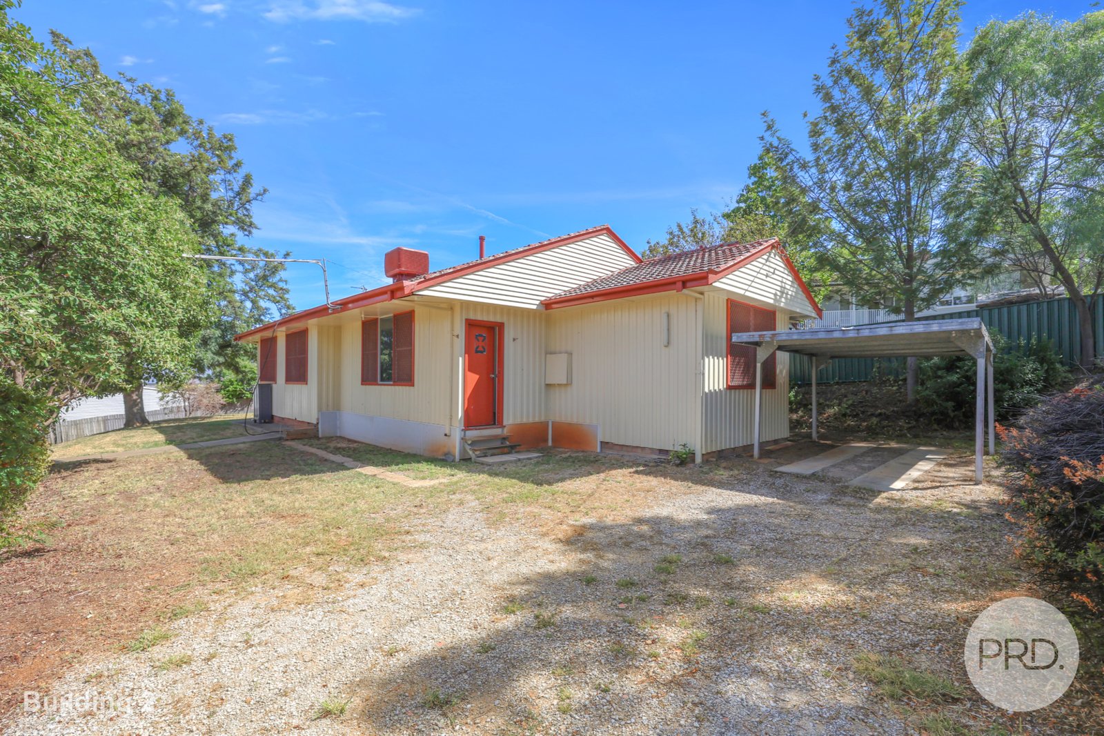 9 Burnside Avenue TAMWORTH 26