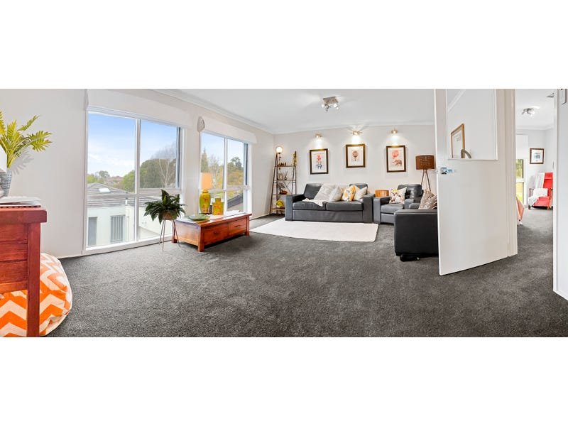 Real Estate and Property in 9 Camberley Rise, Ringwood North, VIC