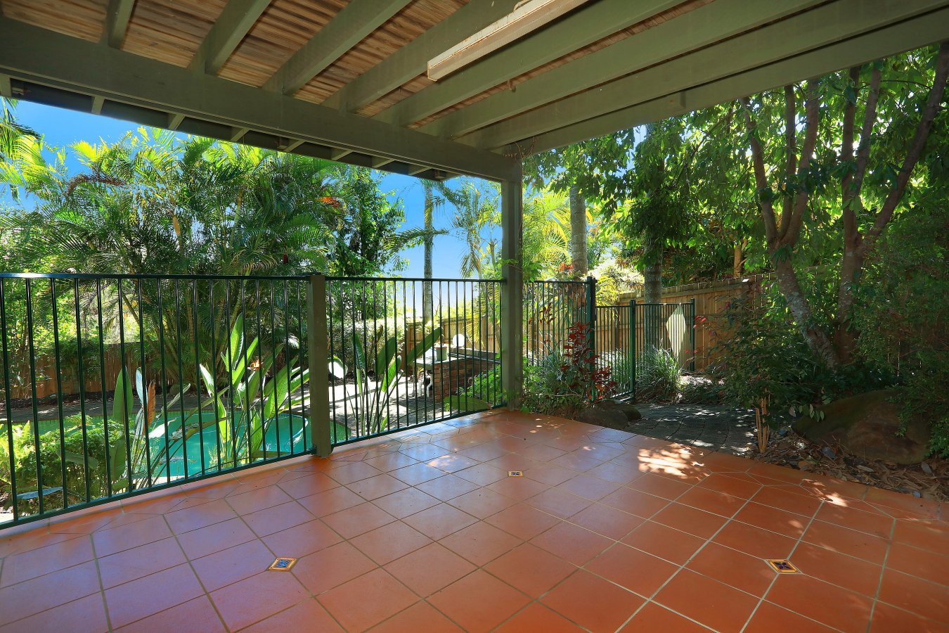 9 Cameron Court ASHMORE 23