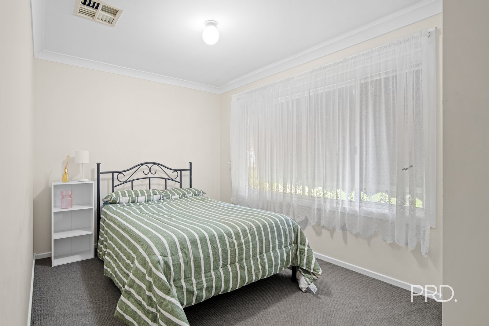 9 Canola Place ESTELLA 11