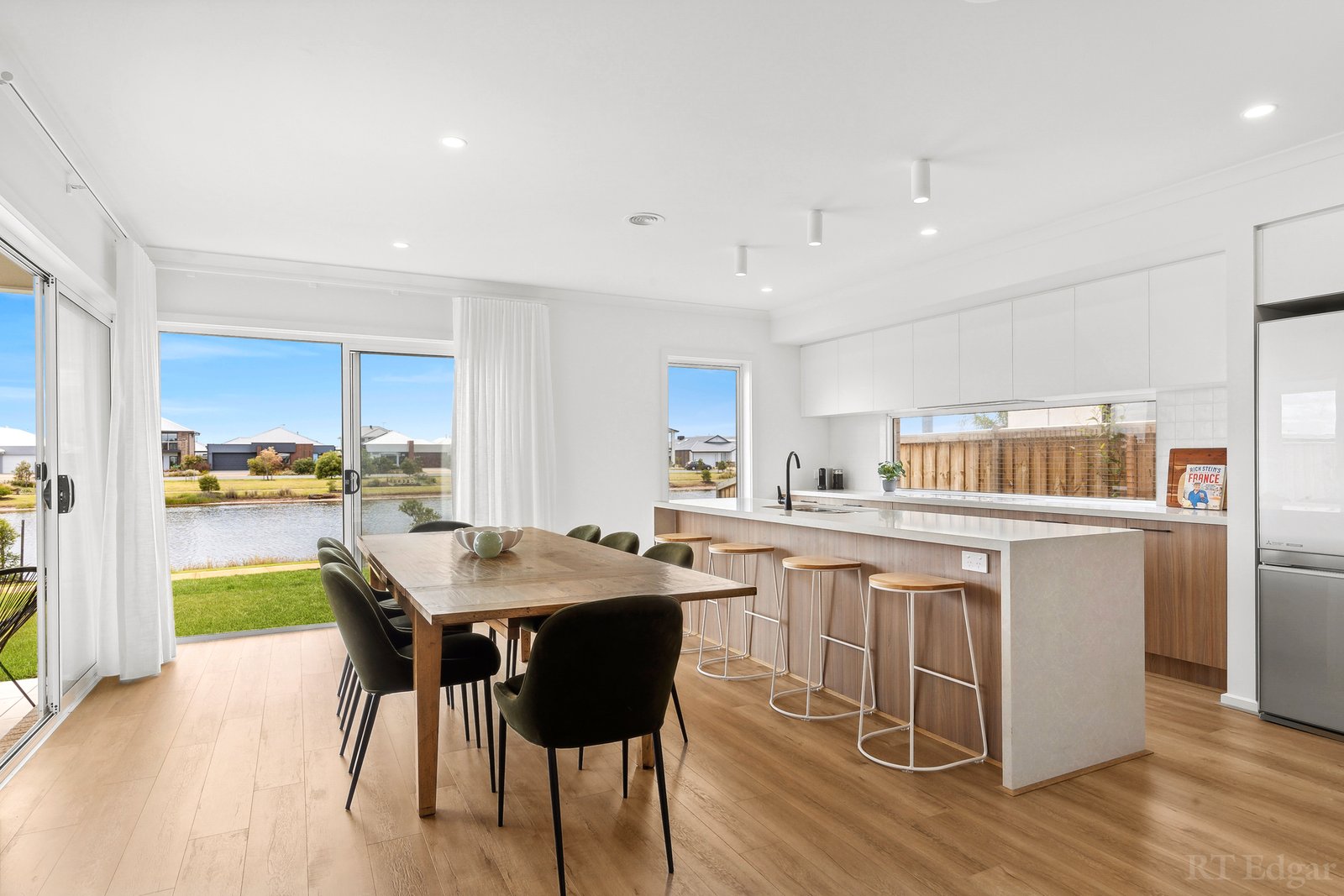 Real Estate and Property in 9 Casablanca Street, Point Lonsdale, VIC