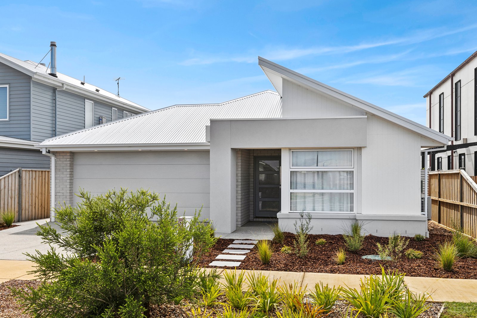 Real Estate and Property in 9 Casablanca Street, Point Lonsdale, VIC