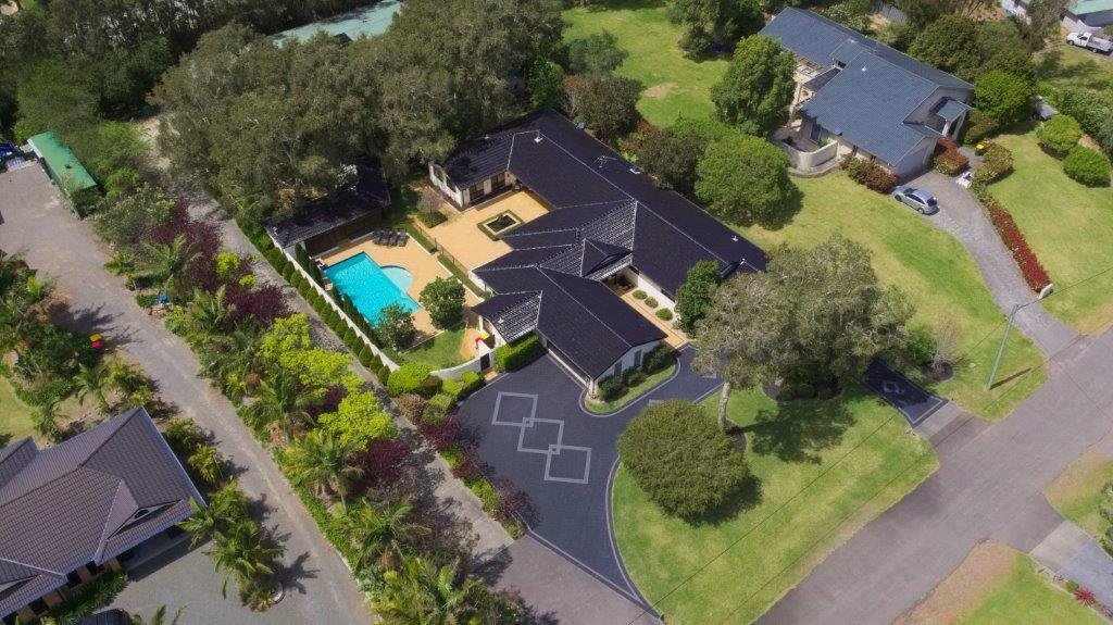 9 Casuarina Close ONE MILE 1