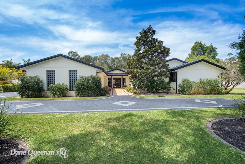 9 Casuarina Close ONE MILE 2