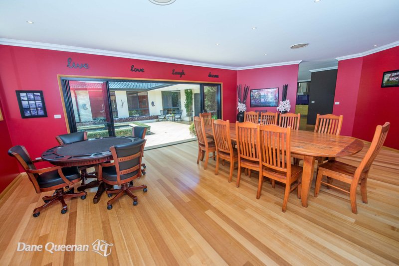 9 Casuarina Close ONE MILE 7