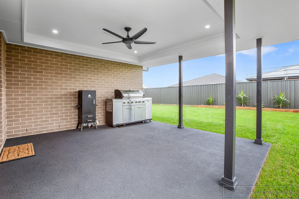 9 Centrefield Street RUTHERFORD 11