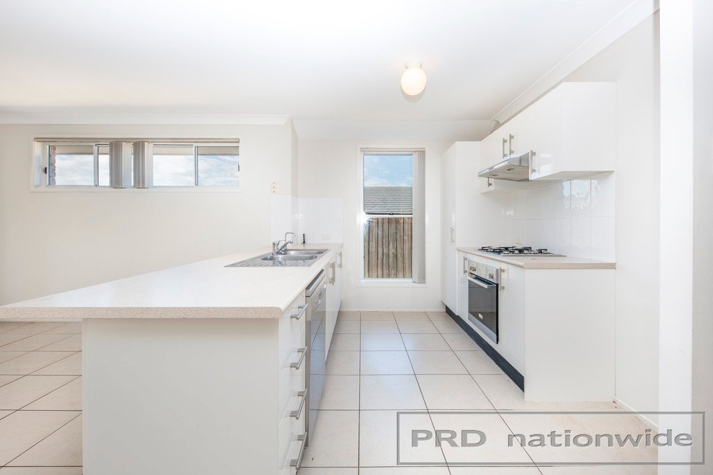 9 Champion Cres GILLIESTON HEIGHTS 2